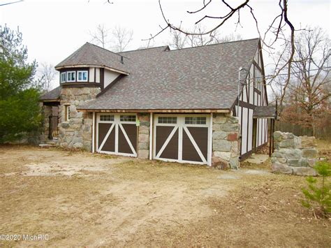 1.44 acres in Montcalm County, Michigan