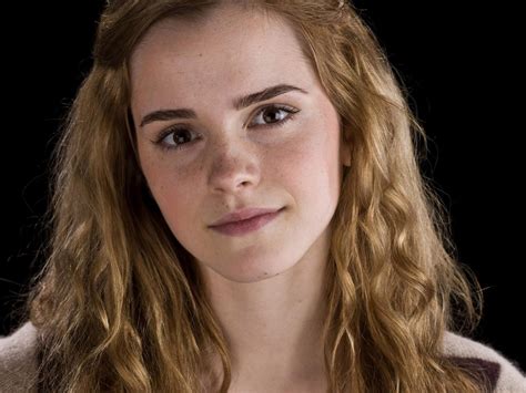 Hermione Granger Wallpaper Hermione Granger Wallpaper 24489393 Fanpop