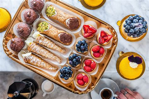 Gorgeous Italian Sweets Await at Union Market's New Pastry ...