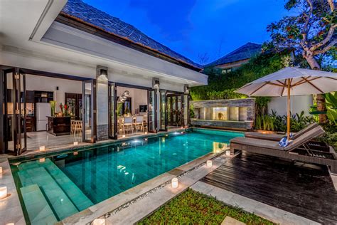 Meticulously manicured gardens line the exterior, and traditional balinese lanterns give the villa a truly authentic vibe. Villa Jepun Seminyak - 3 Br - Best Price Guarantee | BALI VILLA ESCAPES