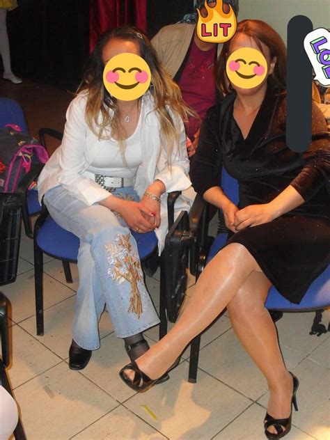 Turkish MILFS Mom Beautiful Mature Legs Photos XXX Porn Album
