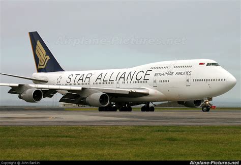 9v Spr Singapore Airlines Boeing 747 400 At Auckland Intl Photo Id