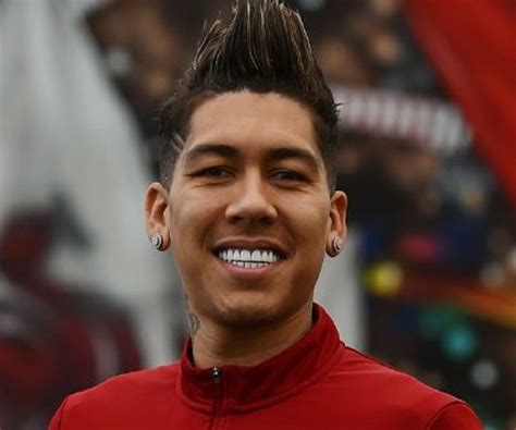 Galatians 2:20 🙏🏻 @larissa_peereira 💍 @tinaebellafirmino Roberto Firmino Biography - Facts, Childhood, Family of ...