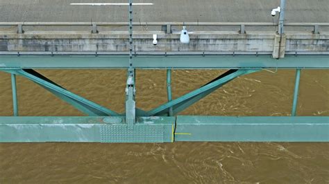 Timeline for reopening of I-40 bridge in Memphis