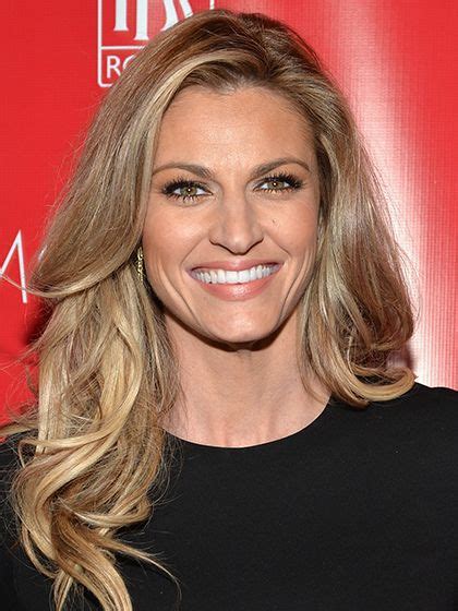 the wide world of sportscaster beauty erin andrews hair color hair beauty