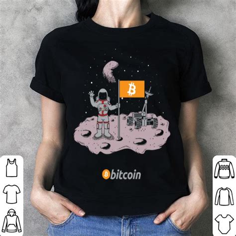 У пола есть дочь мидоу рейн. Bitcoin To The Moon - Moon Landing - Bitcoins shirt