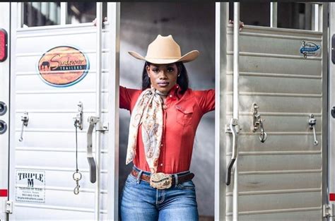 The Cowgirls Of Color The Black Women S Team Bucking Rodeo Trends Artofit