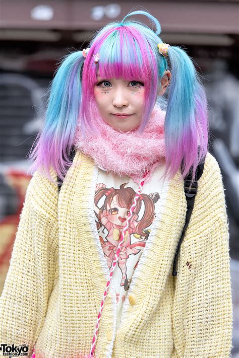 Ahoge And Pastel Twintails In Harajuku W Sweater Striped