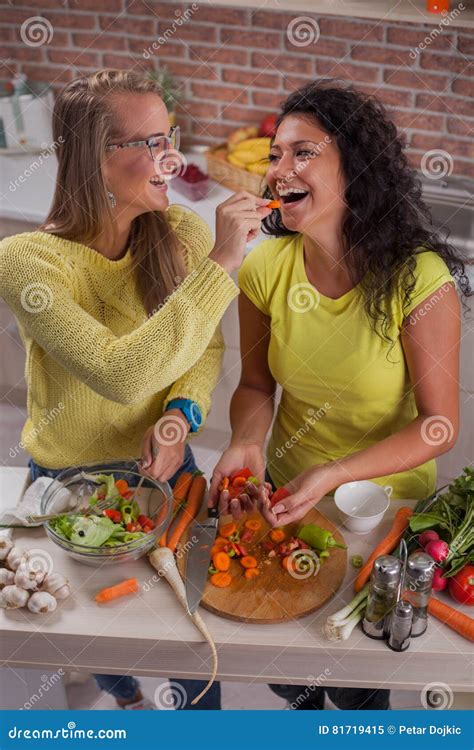 Young Lesbian Couple In Kitchen Stock Image Image Of Kitchen Friends