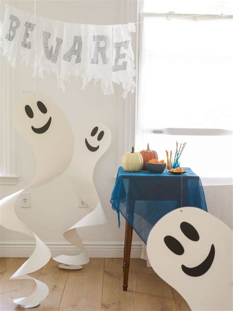 23 Diy Ghost Projects For A Frighteningly Fun Halloween