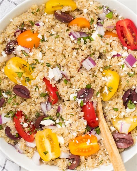 Mediterranean Quinoa Salad How To Make An Easy Healthy Meal