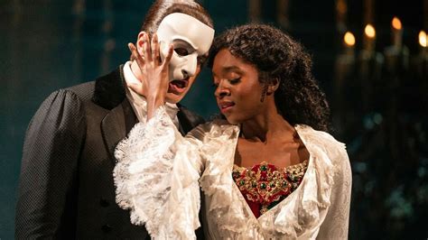 Broadway’s ’phantom Of The Opera’ Is Closing