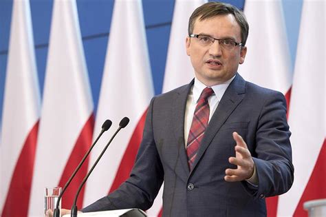 Wszystko o zbigniew ziobro w polskieradio.pl. Ziobro UJAWNIA PRAWDĘ. Konflikt z Morawieckim, PRAWDZIWE powody kryzysu - Super Express ...