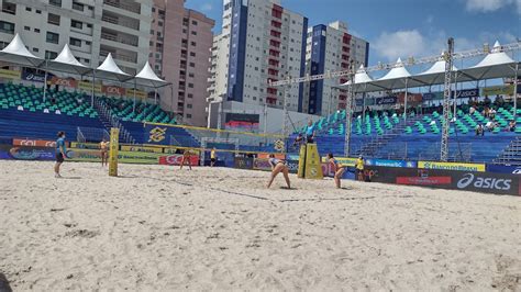 VÍDEO Itapema recebe primeiras partidas do Circuito Brasileiro Open de Vôlei de Praia EsporteSC