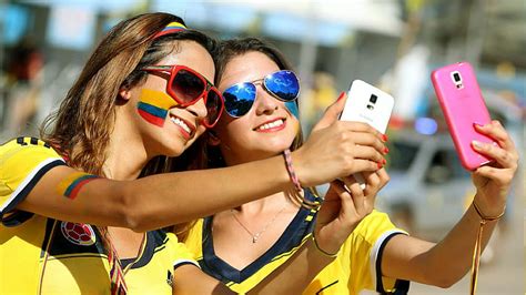 Hd Wallpaper Women S Blue And Gold Colored Sunglasses Fifa World Cup Selfies Wallpaper Flare