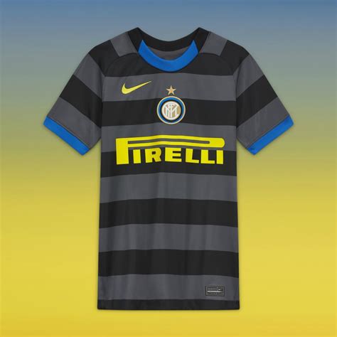 Ce produit a été élaboré avec des fibres en polyester 100% recyclés.la. Tercera Camiseta Inter de Milán 2020-21 x Nike - Cambio de ...