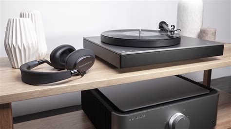 New Turntables 2019 The Best Record Players At Ces 2019 Techradar