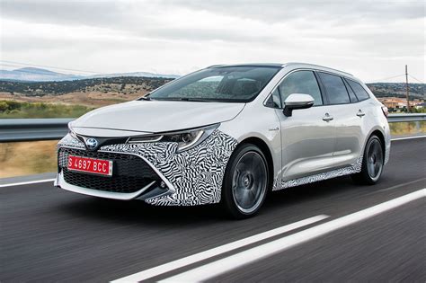 As such, the corolla sports touring is slightly more entertaining than average to drive. Toyota Corolla Touring Sports 2.0 hybrid 2019 review | Autocar