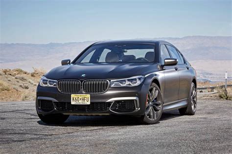 Used 2019 Bmw 7 Series M760i Xdrive Review Edmunds