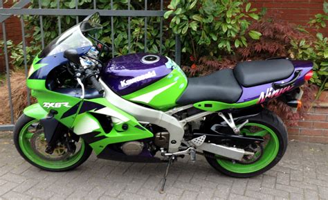 Sold 1998 Kawasaki Zx 600 G1 Zx6r Ninja Tax Mot And Warranty