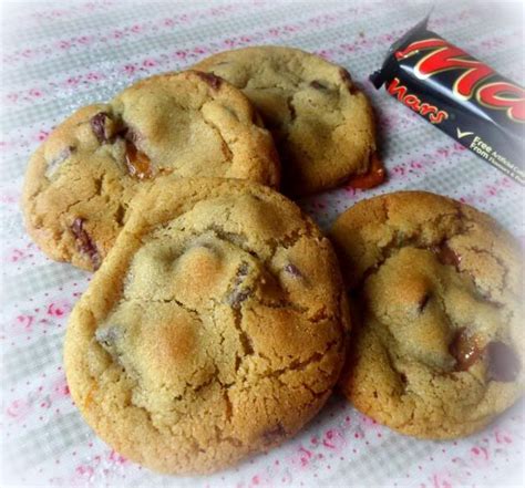 The English Kitchen Big Soft Chewy Mars Bar And Chocolate Chip Cookies