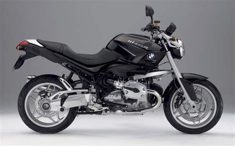 The bmw r1200rt is a touring or sport touring motorcycle that was introduced in 2005 by bmw motorrad to replace the r1150rt model. Bremsbeläge klappern.... - www.bmw-bike-forum.info