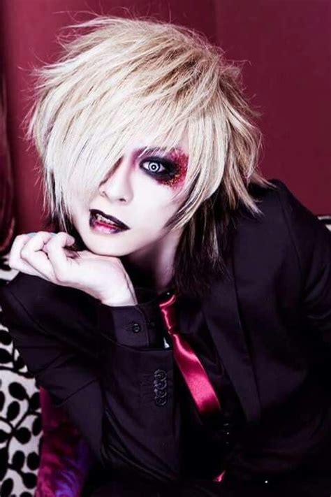 Pin By Uru On Visual Kei Visual Kei Jrock Japanese Men