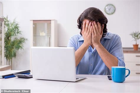 Rude Work Emails Can Lead To Sleepless Nights Daily Mail Online