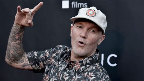 Fred Durst Shows Off New Look At Limp Bizkits Lollapalooza Set Images
