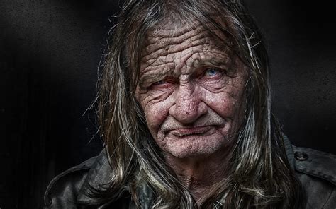 Portraits Of Homeless People By Photographer Shine Gonzalvez News