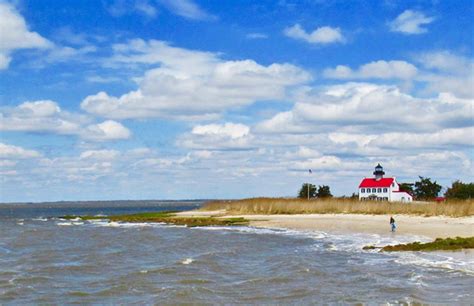711 people have signed this petition. East Point Lighthouse, New Jersey at Lighthousefriends.com