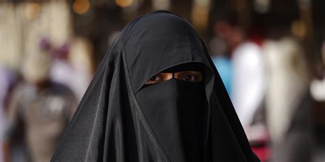 Schools Should Be Able To Ban Muslim Girls From Wearing Veils Say Nicky Morgan And Ofsted Chief