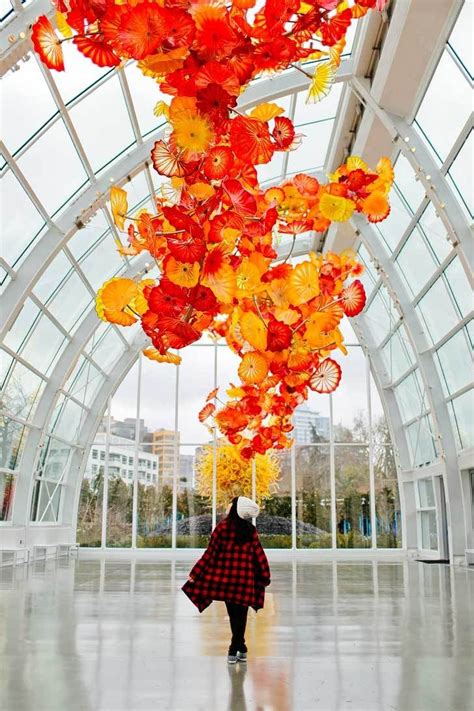 11 amazing museums in seattle you can t miss local adventurer glass art glass museum