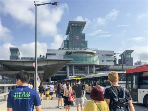 Our system pulls live traffic camera images from woodlands causeway, tuas … How to travel from Singapore to Johor Bahru by Bus - Trevallog