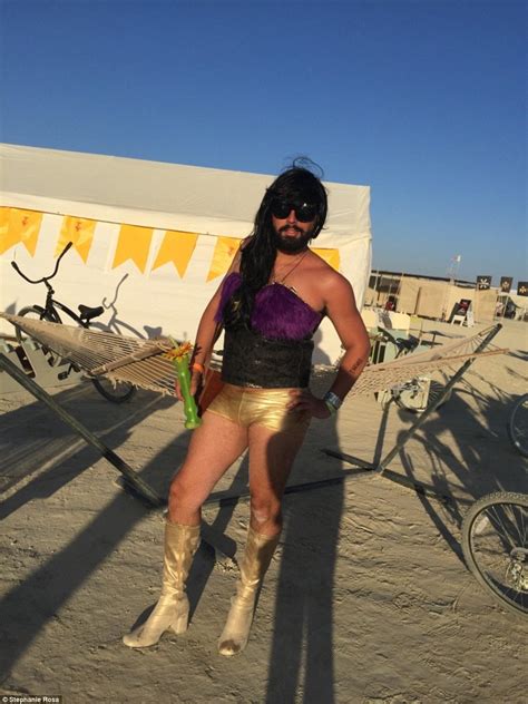 Burning Man S Craziest Costumes From Naked Angels To Sideshow Freaks Daily Mail Online