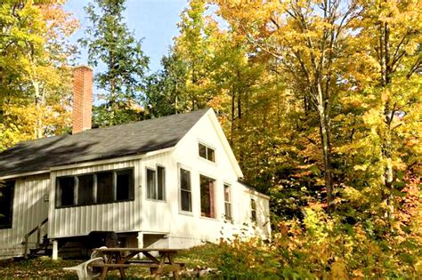 Comparing popular eagle river cabins and wisconsin dells cabins is easy and fun. Cabin Rental in Au Train, Michigan