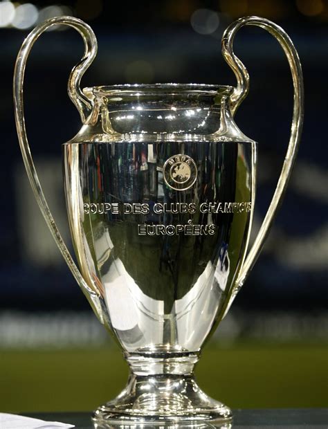 Uefa Champions League Trophy European International Clubs Replaced