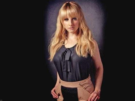 The Sexiest Famous Girls Who Wear Glasses Melissa Rauch Melissa
