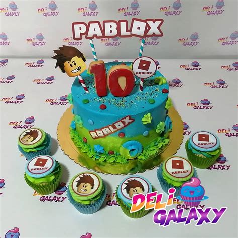 Roblox loyal pizza warrior figura colección regalo niño/niña. Torta de cumpleaños y cupcakes con la temática de Roblox ...