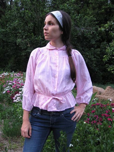 retro style blouses vintage clothing fashion and style