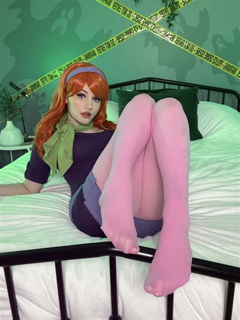 Daphne Cosplay By Rianna Care 1 Buttercrumbz