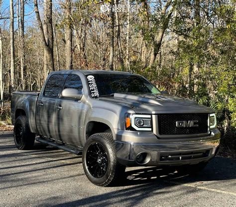 2007 Gmc Sierra 1500 With 20x10 25 Motiv Offroad Magnus And 27560r20
