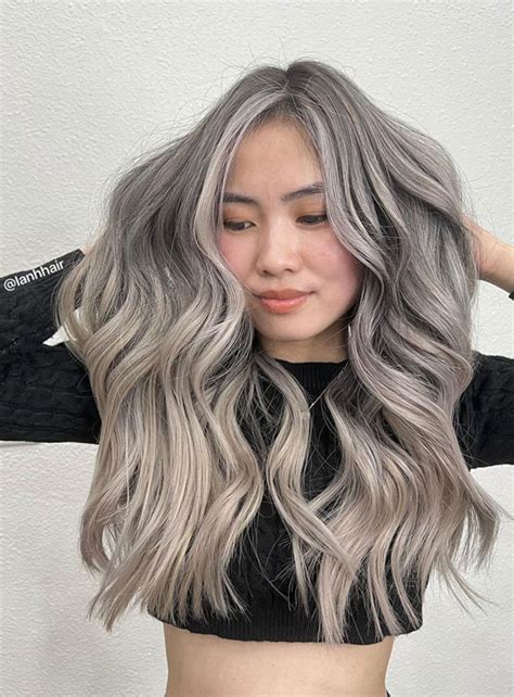 32 Ash Blonde Hair Colors And Styles Beautiful Ashy Blonde Long Hair