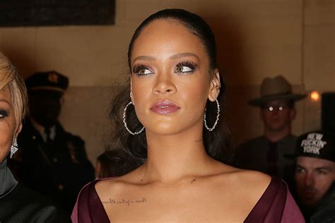 Rihanna Previews New Song Higher
