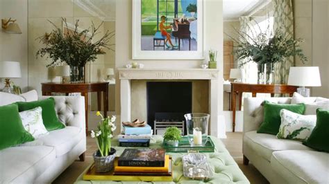 7 Ways To Make Your Living Room Look Bigger And Brighter In 2021