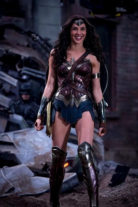 Bodygoals Gal Gadot Como Wonder Woman Fotos Da Mulher Maravilha Hot Sex Picture