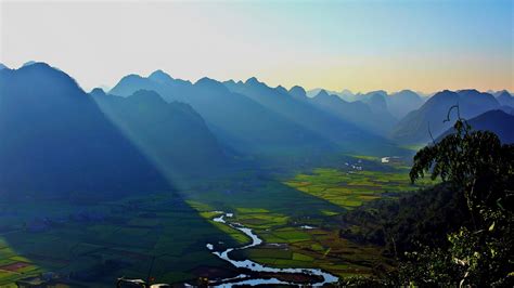 Sun Rays Morning Valley River Vietnam Mist Farm Sunlight