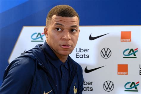 Huge Trouble With Kylian Mbappe Psg Boss Intervenes Archyworldys