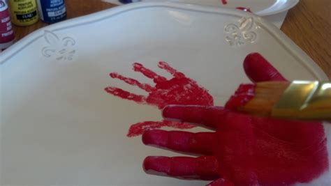How To Make Handprint Art On Ceramics Feltmagnet