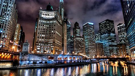 41 Chicago Skyline Wallpaper Night On Wallpapersafari